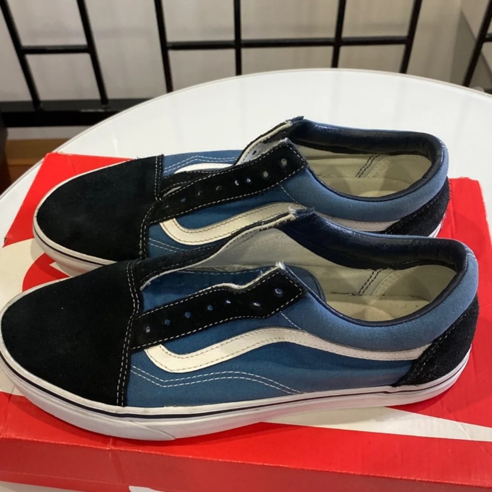 Vans size 9